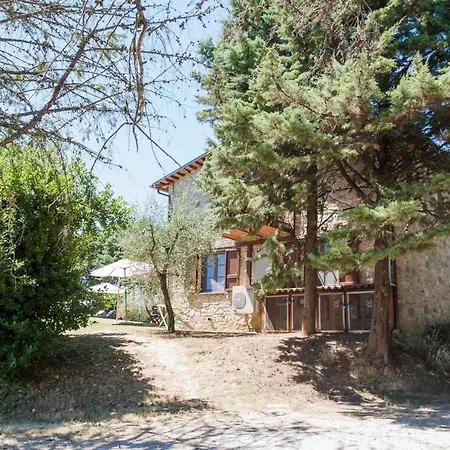 Umbertide, Close To Gubbio And Assisi, With Panoramic Pool